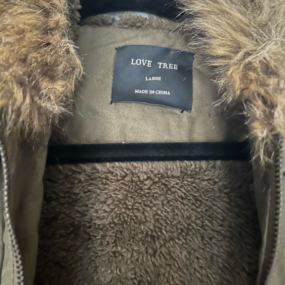 Women’s Love Tree Parka - Picture 2 of 8